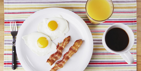 ENTRENA-SALUD-DESAYUNO-MEDITERRANEO-VS-AMERICANO